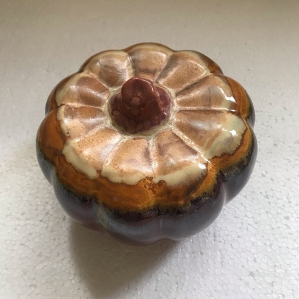 Pumpkin Pottery Drip‎ Glaze Glossy 8” Medium Fall Art Decor Excellent Condition - Picture 8 of 8